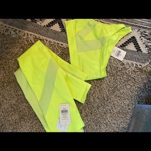 Fabletics Set-NWT